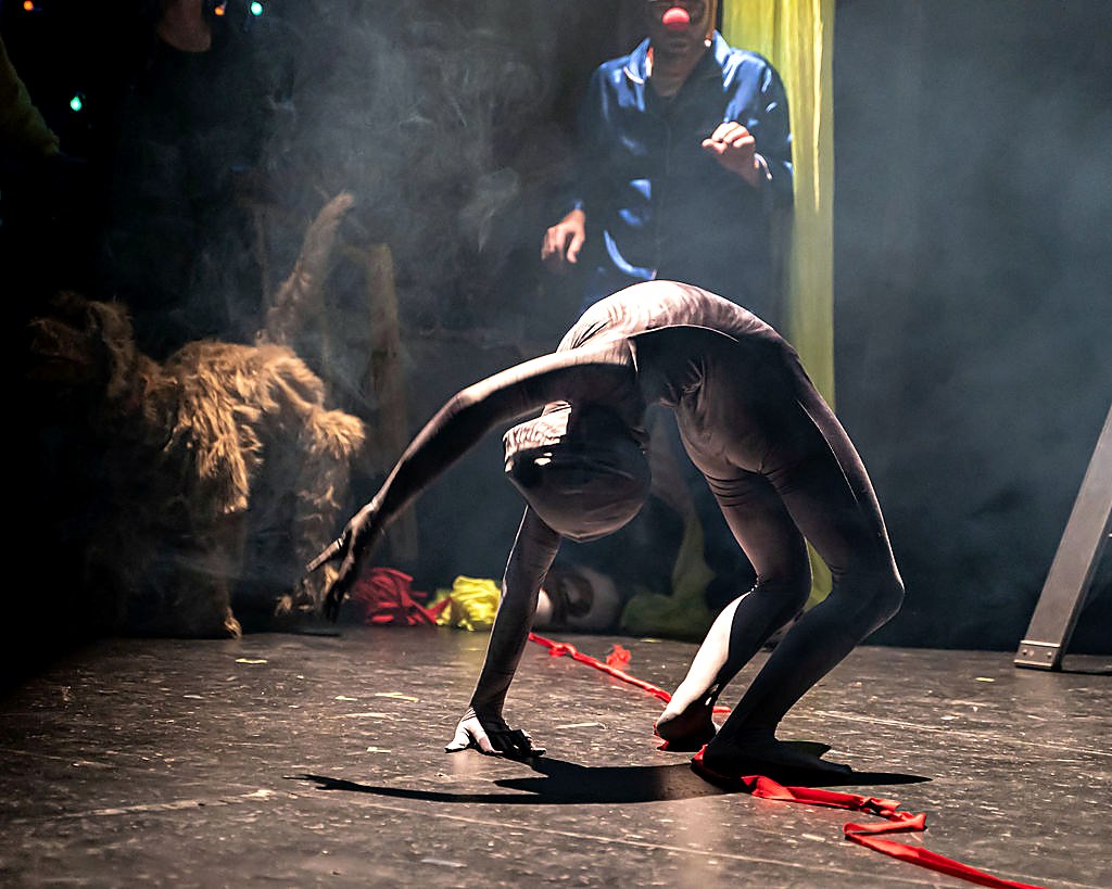 A Soul Penny Circus performer on stage