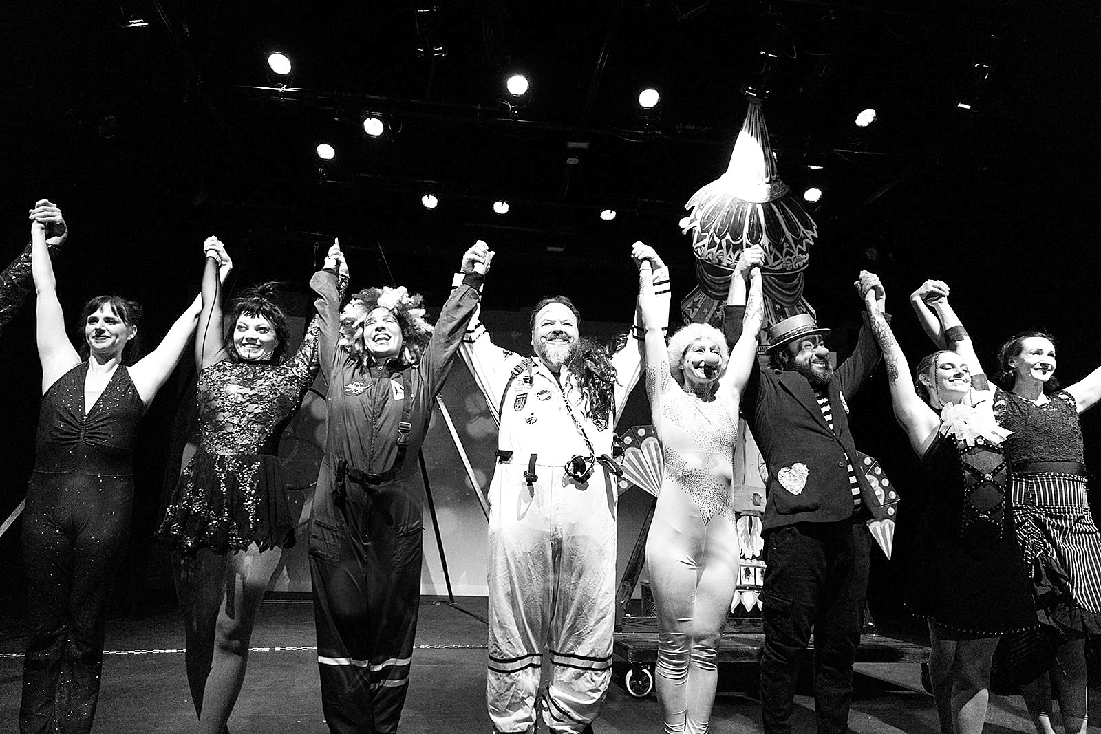 A performer in a Soul Penny Circus production